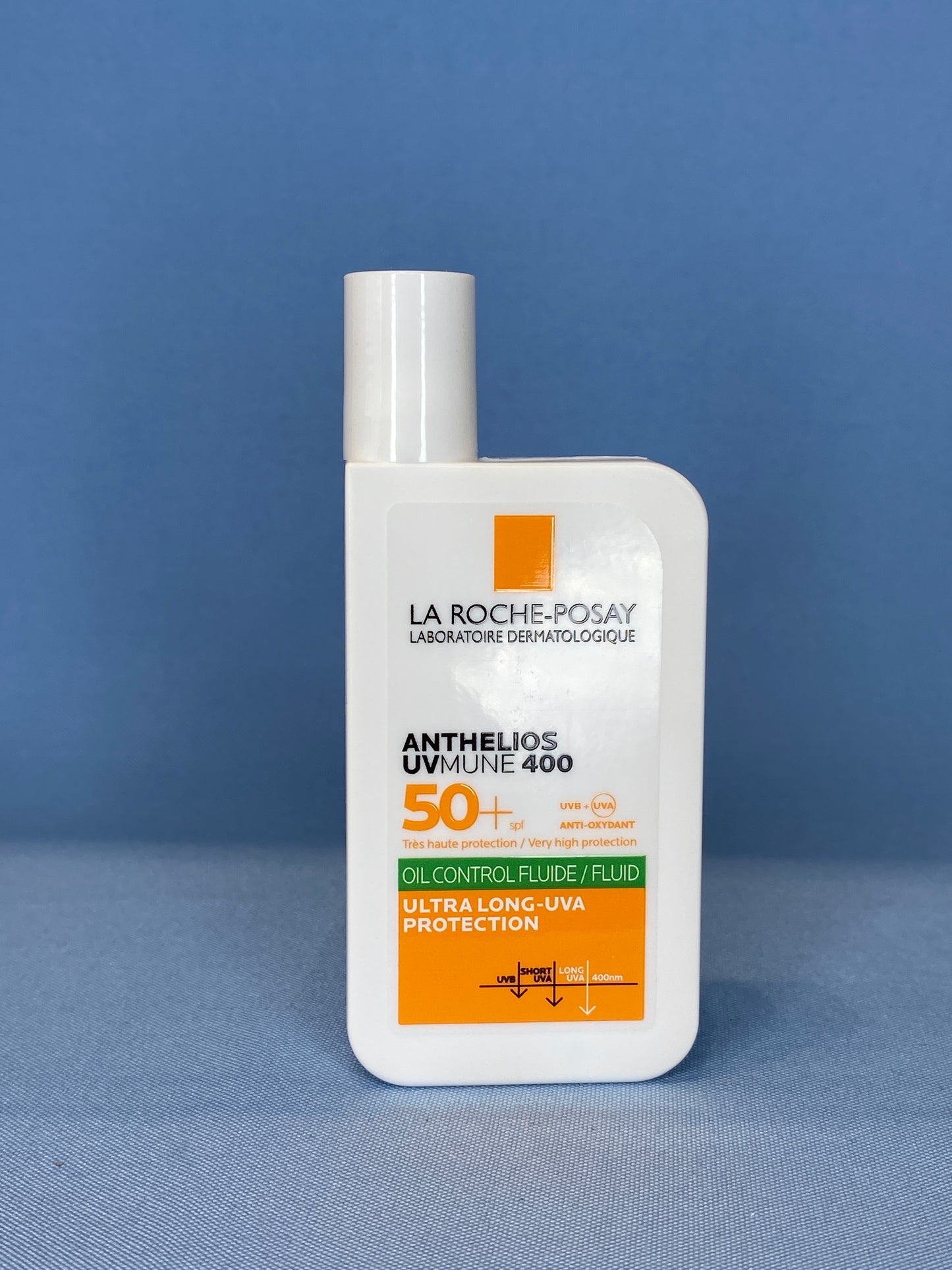 Anthelios UV Mune 400 Oil control fluido FPS50+
